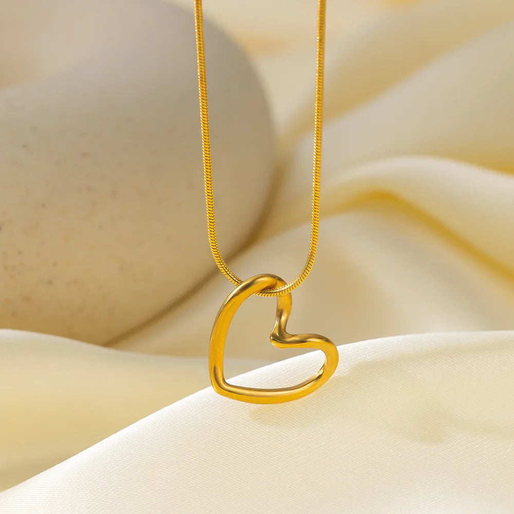 Heart Snake Chain Necklace