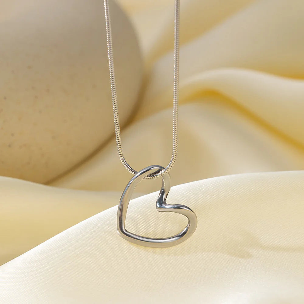 Heart Snake Chain Necklace